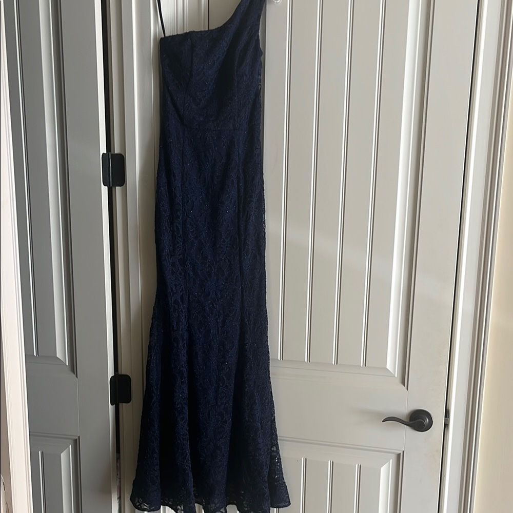 Elegant Navy One-Shoulder Dress
